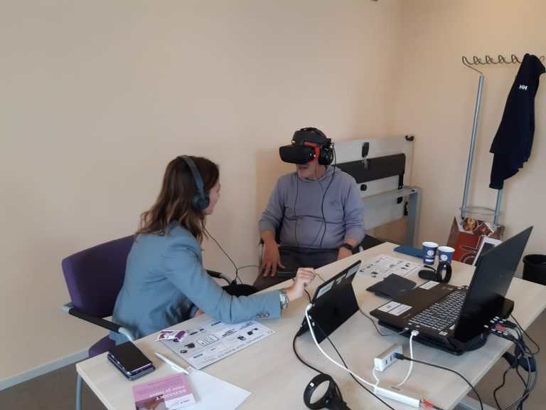 Aftrap pilot Virtual Reality Exposure Therapie bij angst, paniekklachten en achterdocht